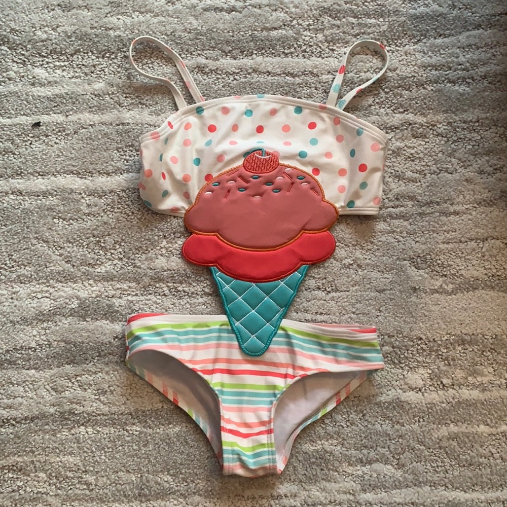 Size 3T. Ice cream cone swim. One piece. Worn once for a birthday party